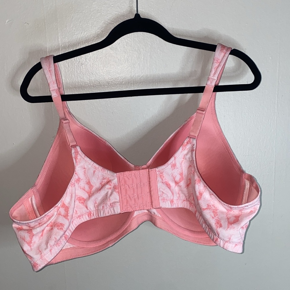 🎈Adorable shades of pink swirl design bra! - Picture 4 of 7